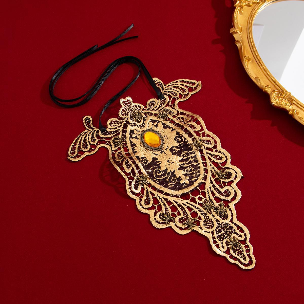 Retro Lace Necklace with Irregular Gemstone Inlays