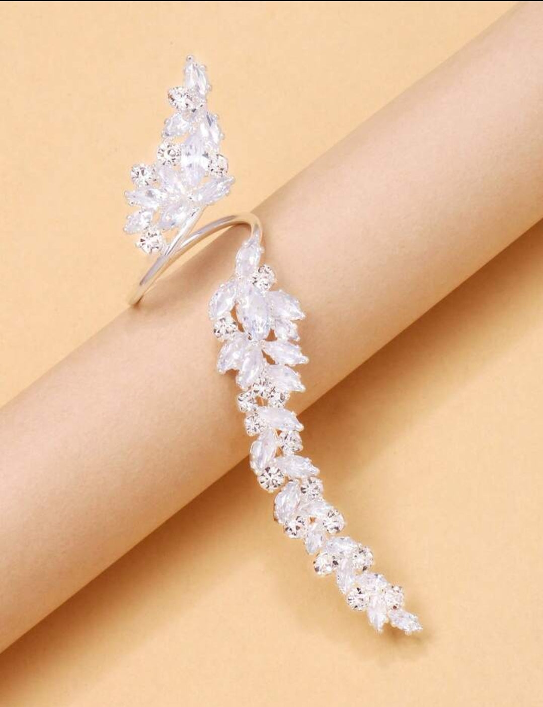 1pc Shiny Zirconia Leaf Design Ring – Modern Party Decoration, Women’s Accessory, Simple Jewelry